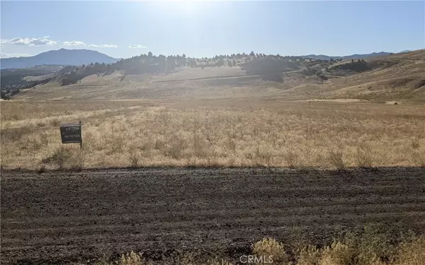 0 0, Hornbrook, CA 96044