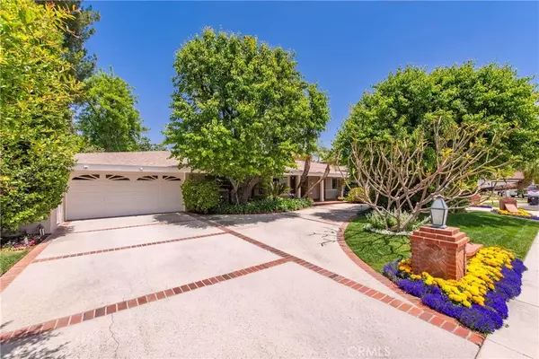 Northridge, CA 91324,19043 Citronia Street