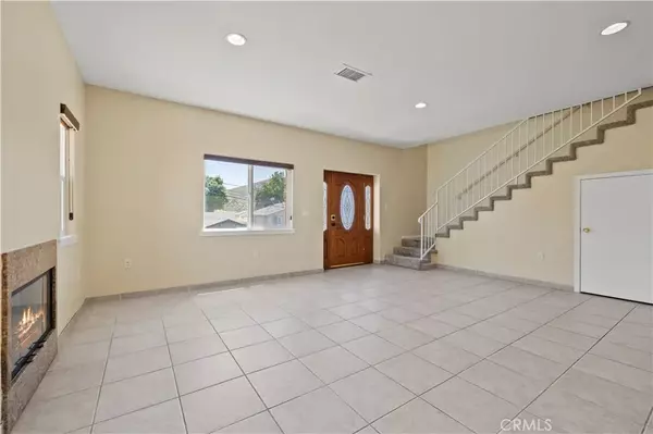 Castaic, CA 91384,29021 Lomita Drive