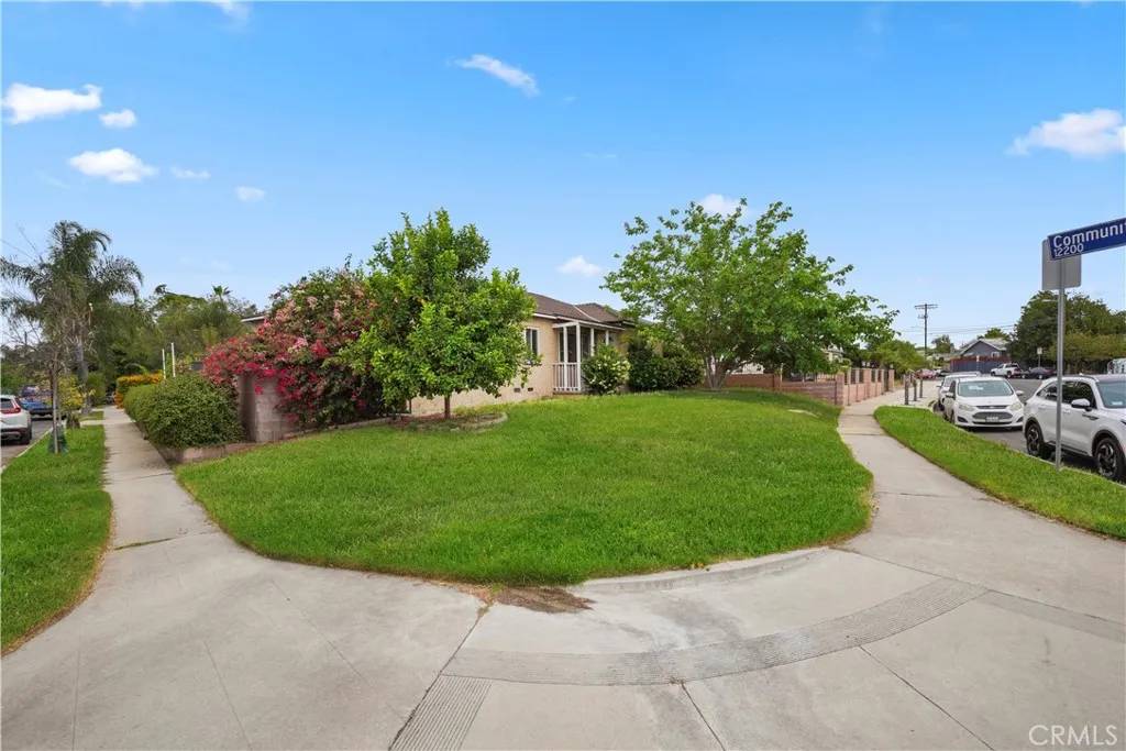 8331 Sharp Avenue, Sun Valley, CA 91352