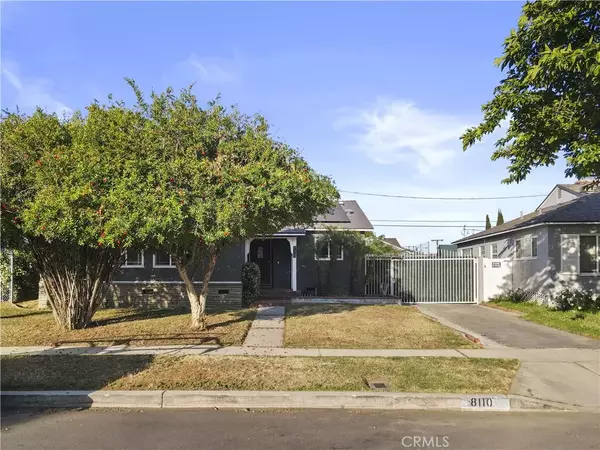 8110 Lesner Avenue, Lake Balboa, CA 91406