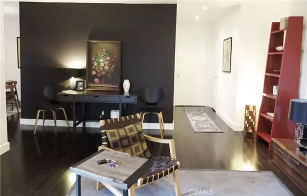 West Hollywood, CA 90069,1010 Palm Avenue #109