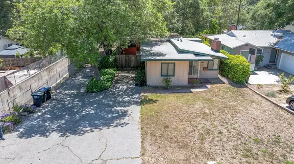 3226 Mills Avenue, La Crescenta, CA 91214