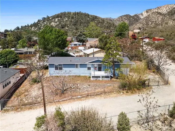 Frazier Park, CA 93225,929 Woodrow Way