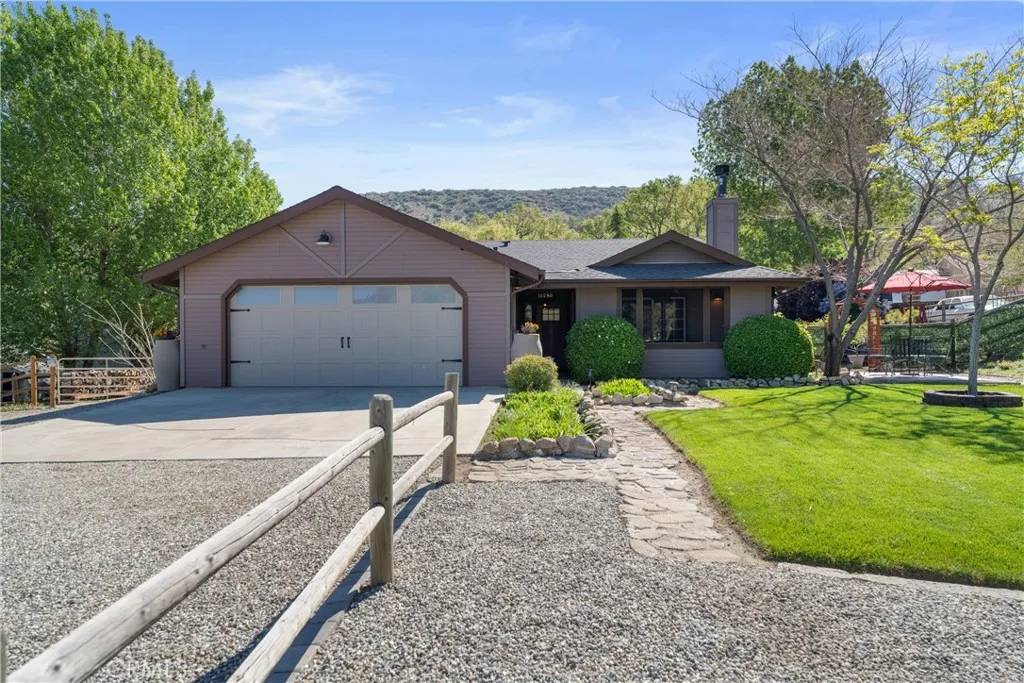 18250 Arosa Road, Tehachapi, CA 93561
