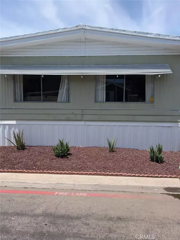 27361 Sierra #109, Canyon Country, CA 91351