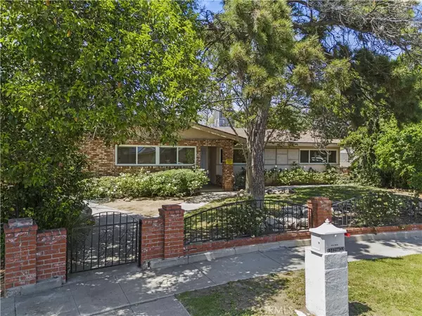 Granada Hills, CA 91344,11329 Mclennan Avenue