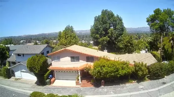 22633 Crespi Street, Woodland Hills, CA 91364