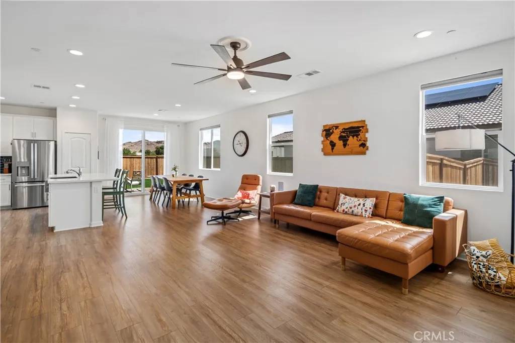 3615 SANTA MONICA Court, Rosamond, CA 93560