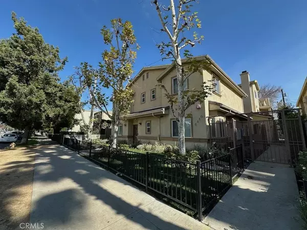 Lake Balboa, CA 91406,6446 Woodley Avenue #3
