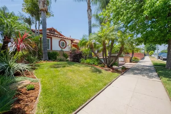 Northridge, CA 91343,16732 Lassen Street