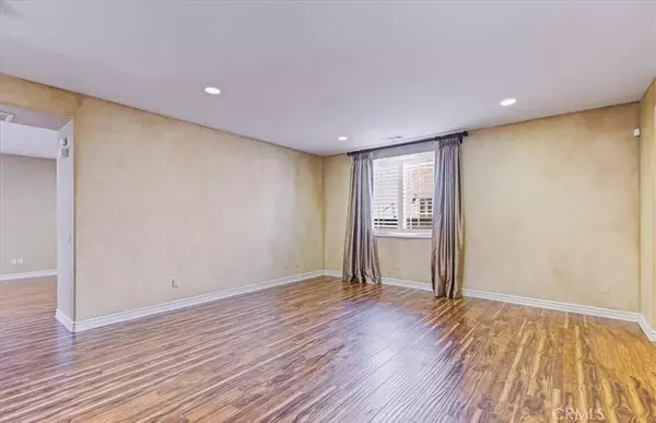 Saugus, CA 91350,28229 Shirley Lane