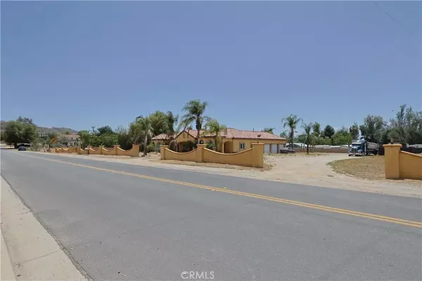 Wildomar, CA 92595,22331 Walnut Street