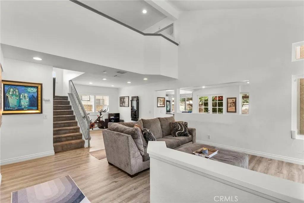 Newhall, CA 91321,19777 Azure Field Drive