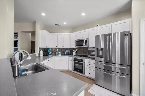 Valencia, CA 91354,29248 Dakota Drive