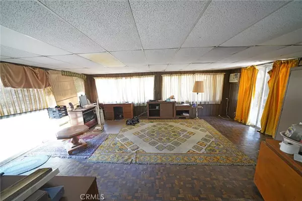 Reseda, CA 91335,17955 Cantara Street