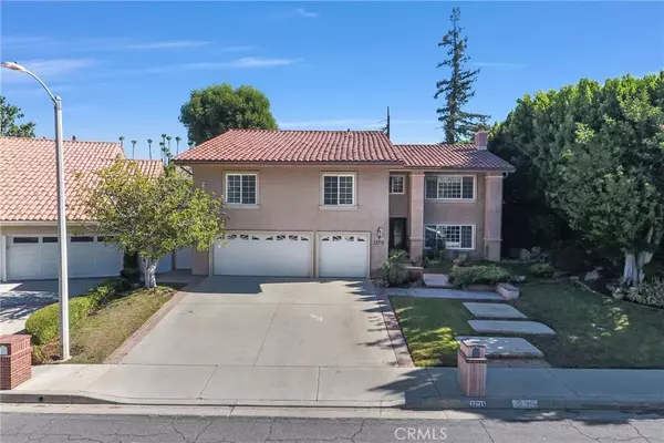 22715 America Way, Calabasas, CA 91302