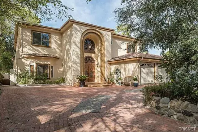 Woodland Hills, CA 91367,22349 Dolorosa Street