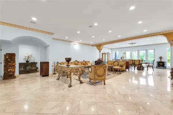 Woodland Hills, CA 91367,22349 Dolorosa Street