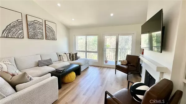 Porter Ranch, CA 91326,11467 Tampa Avenue #154