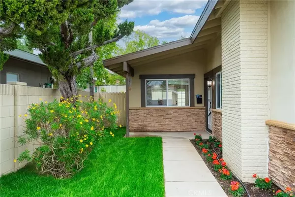 Agoura Hills, CA 91301,5665 Meadow Vista Way