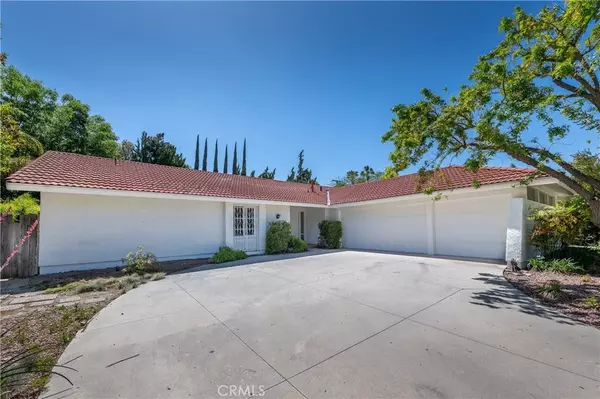 Calabasas, CA 91302,3633 Eddingham Avenue