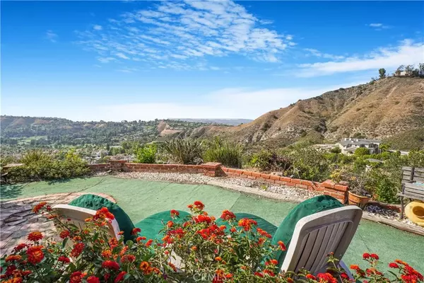 Calabasas, CA 91302,23777 Mulholland Hwy SPC 60