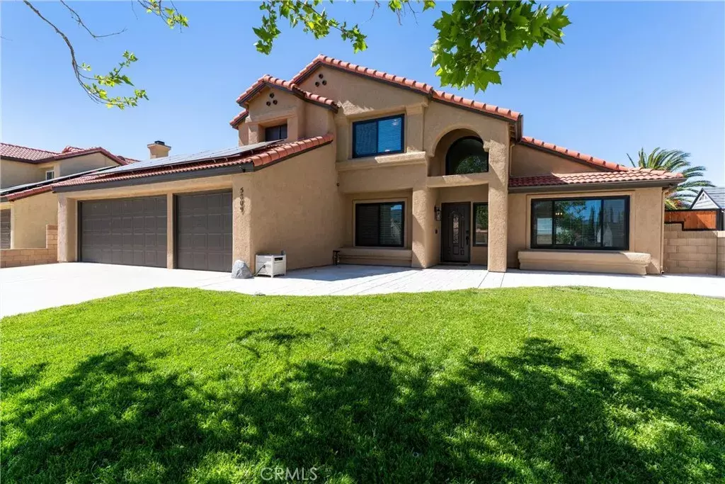 Lancaster, CA 93536,5809 Almond Valley Way