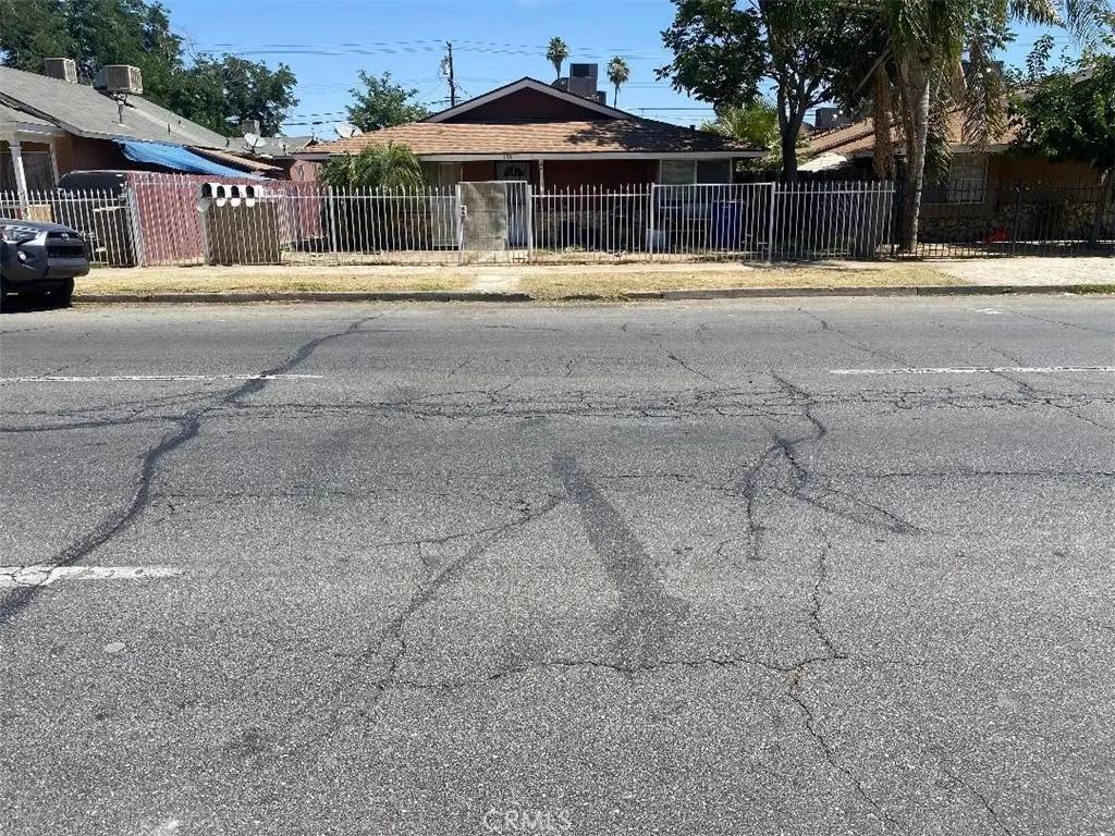 1108 Monterey Street #D, Bakersfield, CA 93305
