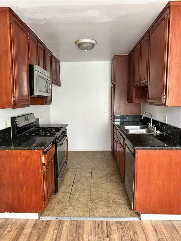 Panorama City, CA 91402,14801 Nordhoff Street