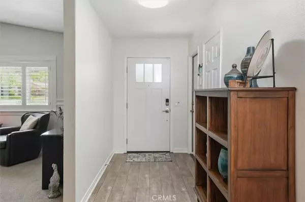 Newhall, CA 91321,25056 Green Mill Avenue