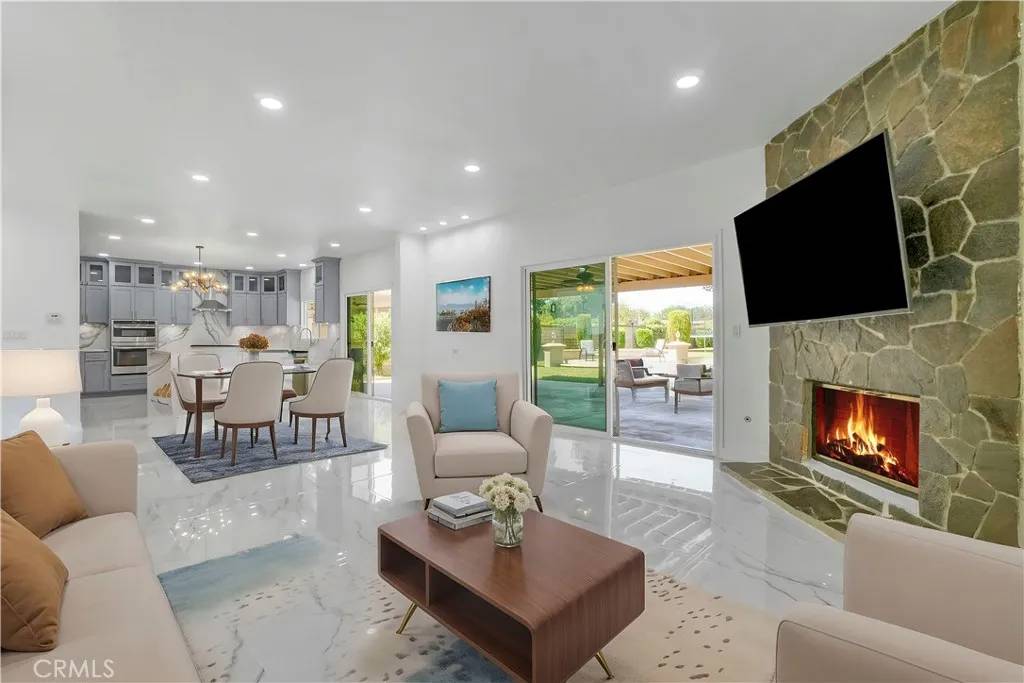 Northridge, CA 91325,9455 Brandon Court