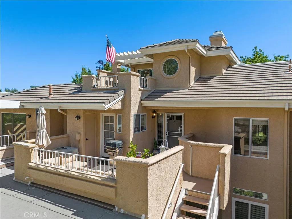 Valencia, CA 91355,24029 Arroyo Park Drive #10