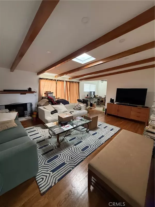 Reseda, CA 91335,18649 Willard Street