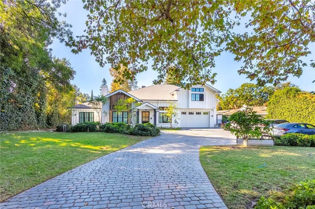 5225 Topeka Drive, Tarzana, CA 91356