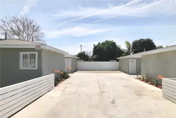 Compton, CA 90222,348 W Peach Street