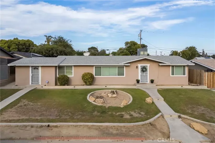 3305 Dwight Street, Bakersfield, CA 93306