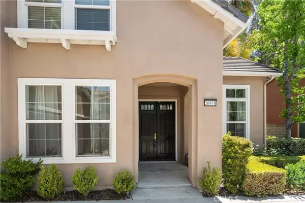 Valencia, CA 91355,26974 Colonial Lane