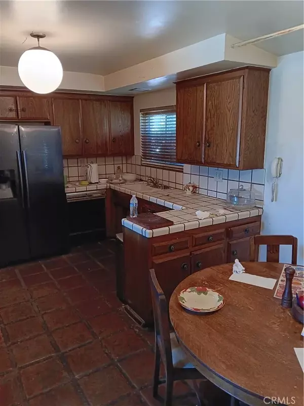 Woodland Hills, CA 91364,4301 Manson Avenue