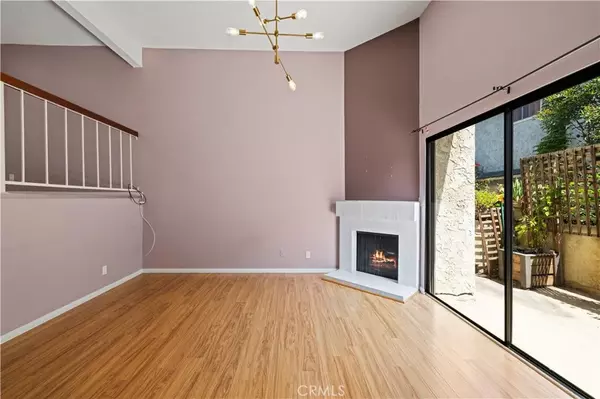 Panorama City, CA 91402,9004 Willis Avenue #8