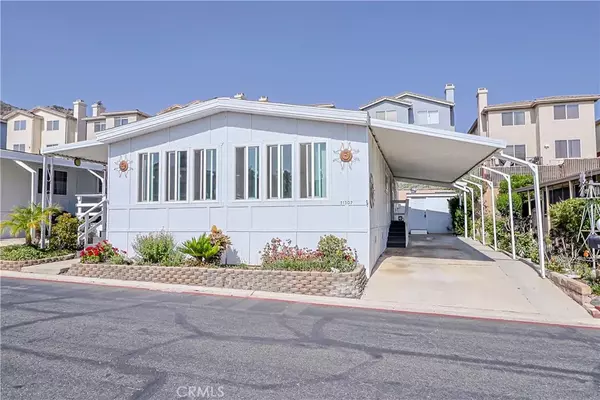 Castaic, CA 91384,31307 Blue Sky Way #105