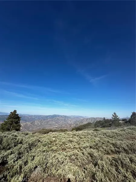 25840 Remington, Tehachapi, CA 93561