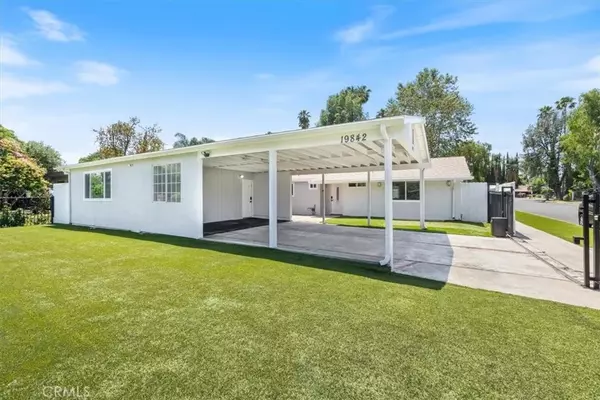 Woodland Hills, CA 91367,19842 Gilmore Street