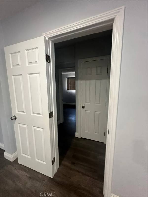 17443 Cohasset Street, Van Nuys, CA 91406