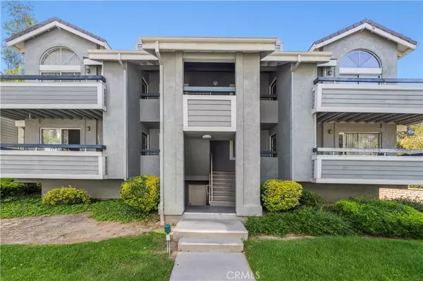 Canyon Country, CA 91351,26966 Flo Lane #318