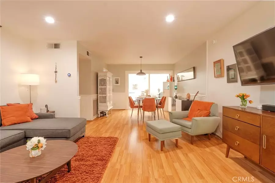 23549 Victory Blvd. #21, West Hills, CA 91307