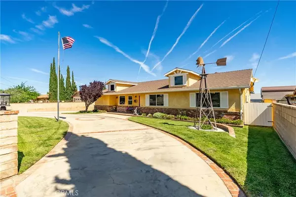 Lancaster, CA 93536,5215 Columbia Way