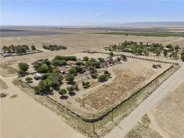 Rosamond, CA 93560,15374 Gaskell Road
