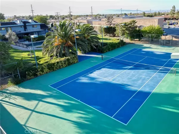 Lancaster, CA 93534,42722 20th Street West