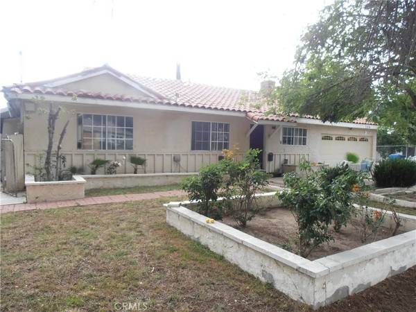 7518 Beckford Avenue, Reseda, CA 91335